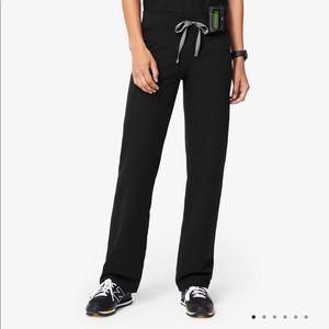 Figs Livingston Basic Scrub Pants - Black